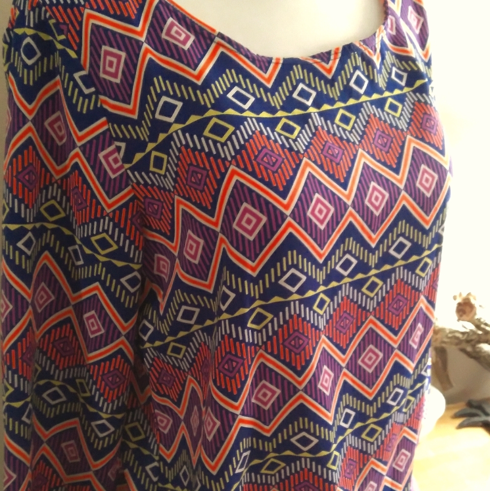 Ladies colorful geometric blouse